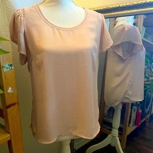 Flowy dusty rose top by H&M